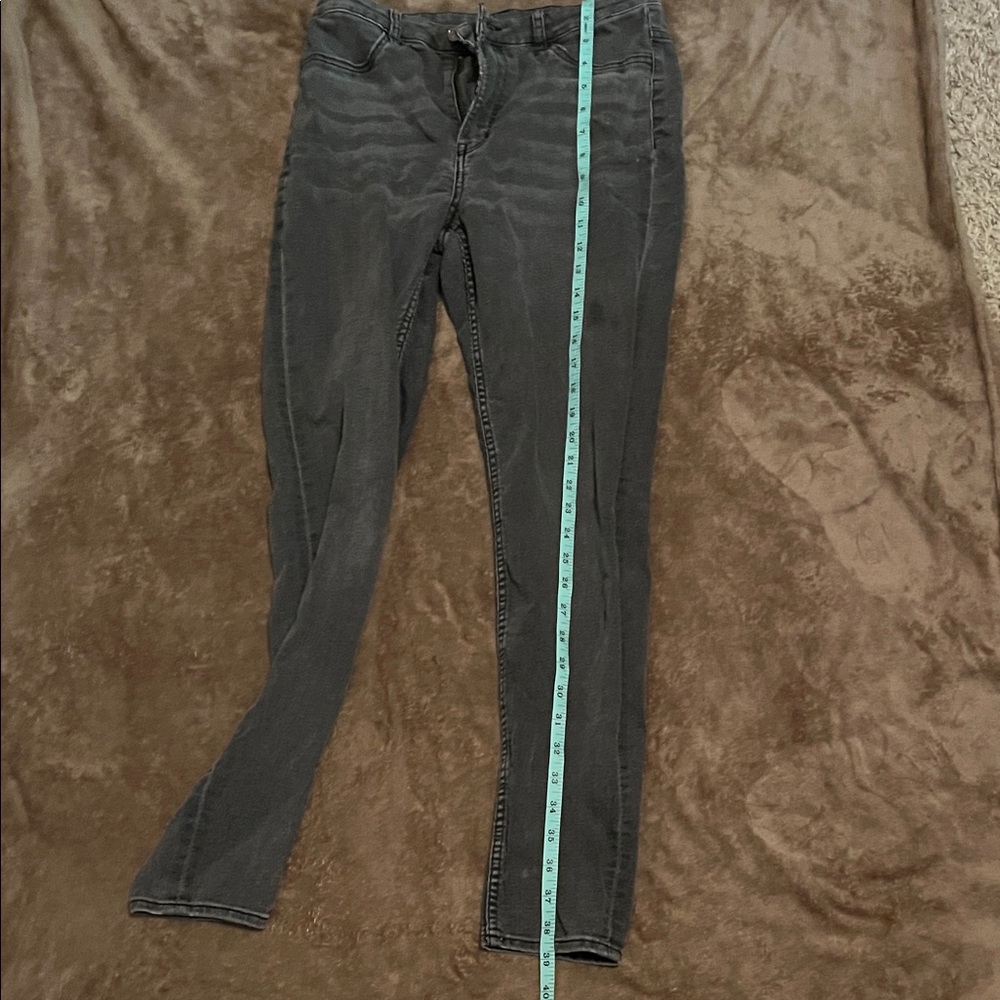 Skinny jeans